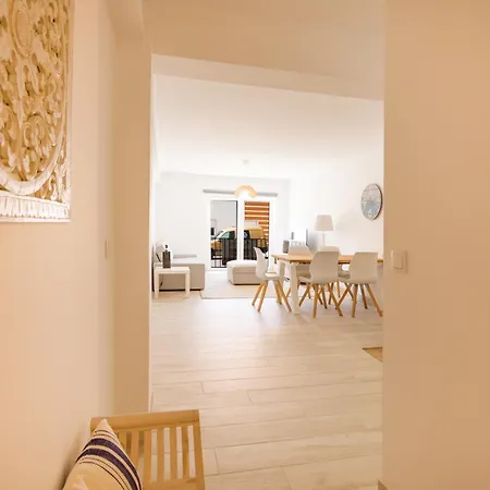 Moon House Апартаменты