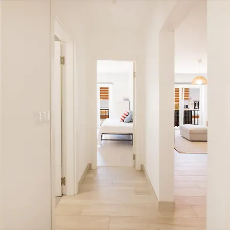 Meggie House Apartment *
